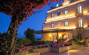 Hotel Luna Capri Buitenkant foto